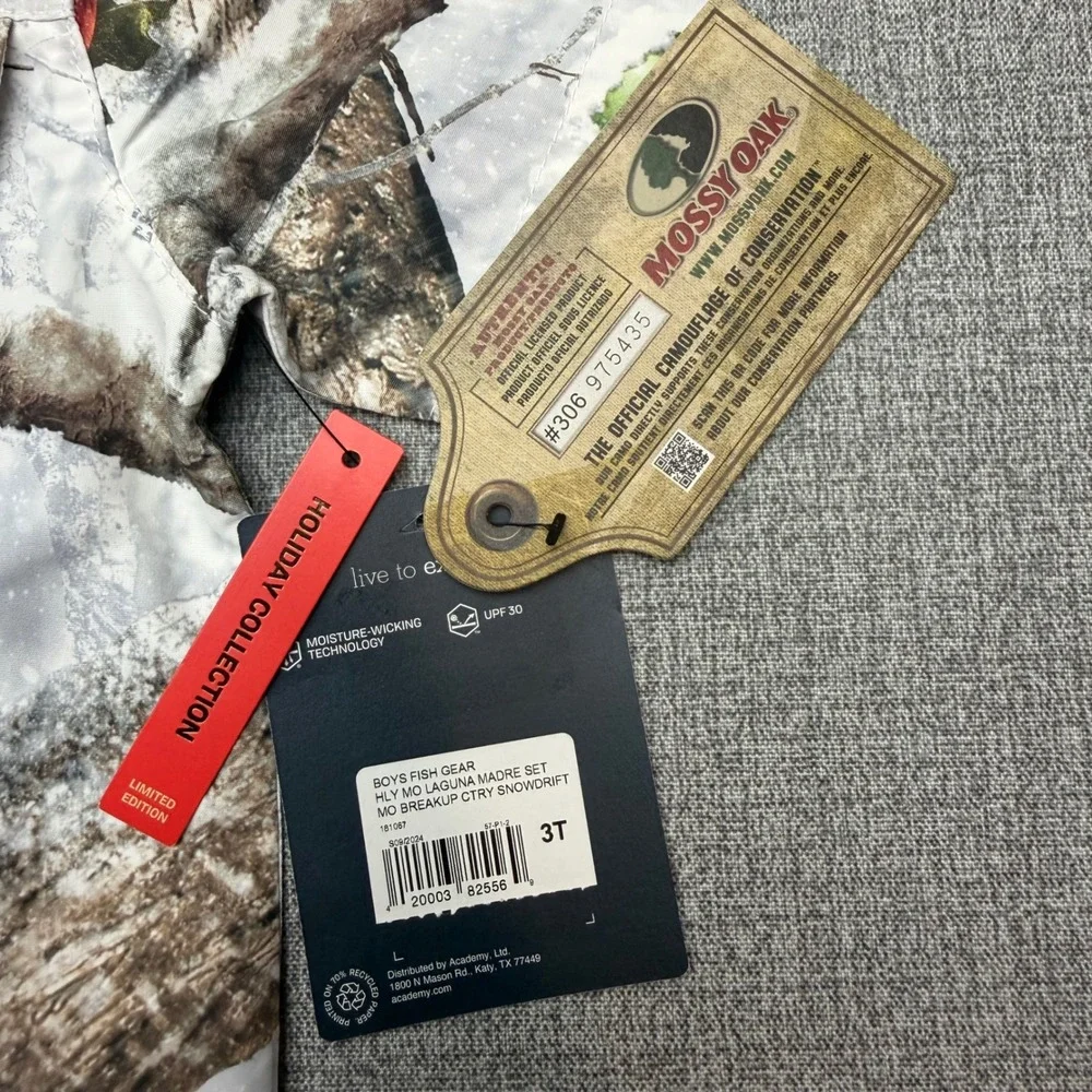 Magellan Outdoors Boys 3T Laguna Madre Holiday Snowdrift Set Shirt Shorts NWT